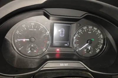 Skoda Octavia 2015, 163600 км, за 32535.08 CNY - фото 10