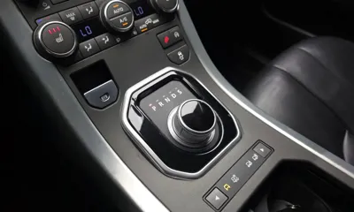Land Rover Range Rover Evoque 2015, 67432 км, за 11900000 KRW - фото 9