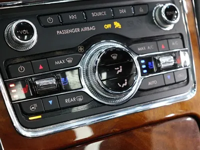 Lincoln Continental 2017, 135740 км, за 15990000 KRW - фото 9