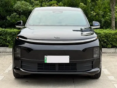 Li Auto Li L6 2024, 70000 км, за 155800 CNY