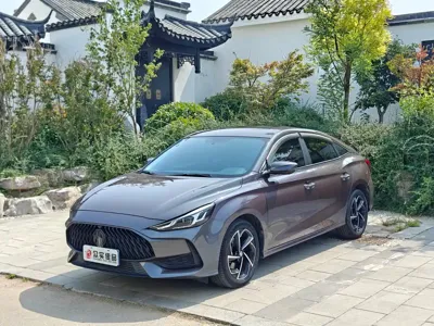 MG MG5 · 2021 год