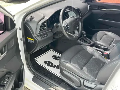 Hyundai Avante 2019, 116000 км, за 10400000 KRW - фото 9