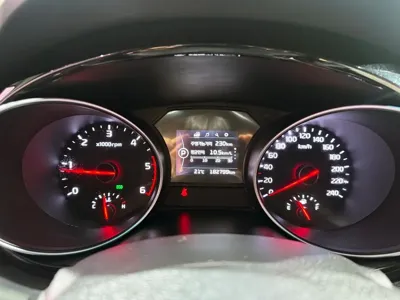 Kia Canival 2015, 182788 км, за 6500000 KRW - фото 5