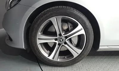Mercedes-Benz E-Class 2019, 151090 км, за 15900000 KRW - фото 5