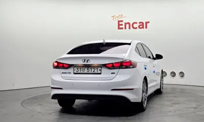 Hyundai Avante 2017, 117852 км, за 8300000 KRW