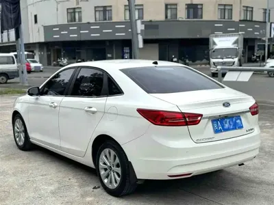 Ford Escort 2017, 103000 км, за 24800 CNY - фото 3