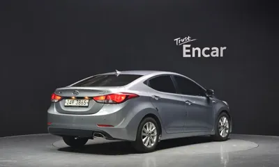 Hyundai Avante 2015, 177127 км, за 4500000 KRW