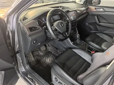 Volkswagen Tharu 2021, 46000 км, за 82000 CNY