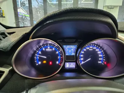 Hyundai Veloster 2012, 137744 км, за 4900000 KRW - фото 9