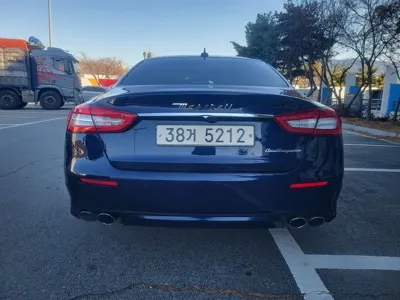 Maserati Quattroporte 2018, 62751 км, за 28990000 KRW
