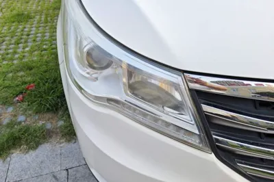BAIC Weiwang M50F 2017, 66600 км, за 22554.98 CNY - фото 7