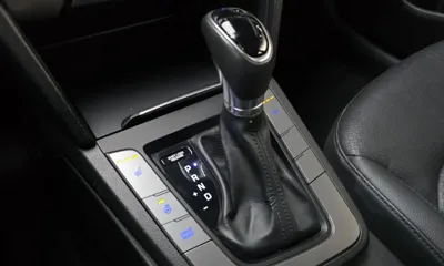 Hyundai Avante 2016, 111581 км, за 8900000 KRW - фото 9