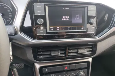Volkswagen T-Cross 2019, 32300 км, за 63755.96 CNY - фото 15