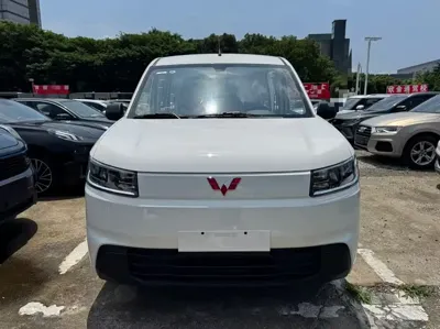 Wuling Rongguang EV 2026, 8800 км, за 56800 CNY - фото 2