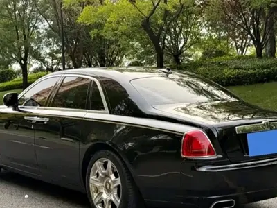 Rolls-Royce Ghost 2011, 100000 км, за 987700 CNY - фото 6