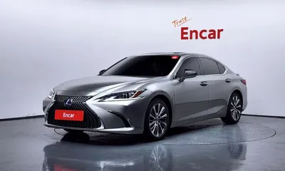Lexus ES · 2019 год