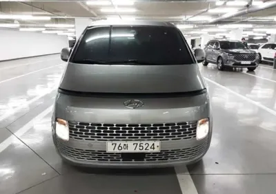Hyundai Staria · 2022 год