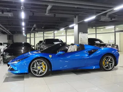 Ferrari F8 2022, 4600 км, за 399000000 KRW