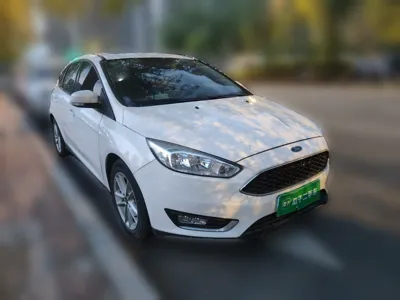 Ford Focus 2015, 153100 км, за 23144.92 CNY