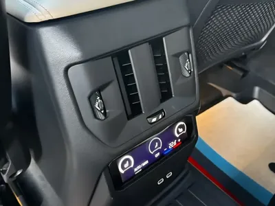 BMW X3 2025, 11000 км, за 73000000 KRW - фото 9
