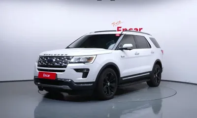 Ford Explorer · 2018 год