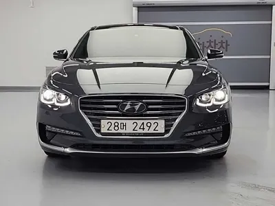 Hyundai Grandeur 2018, 130405 км, за 15400000 KRW
