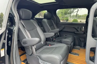 Toyota Sienna 2021, 107200 км, за 206821.42 CNY - фото 45