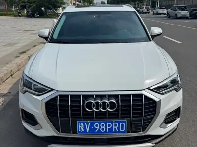 Audi Q3 · 2023 год