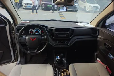 Wuling Hongguang V 2022, 28200 км, за 43010.75 CNY - фото 10
