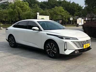 Changan Eado 2025, 13000 км, за 49800 CNY