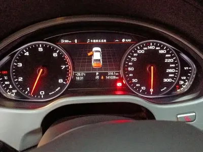 Audi A8 2015, 141000 км, за 120000 CNY - фото 14