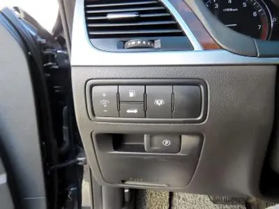Hyundai Genesis 2015, 228000 км, за 5700000 KRW - фото 12