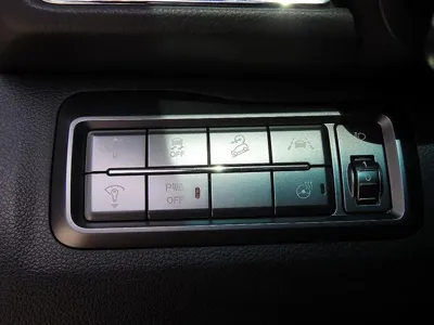KG_Mobility_Ssangyong TIBOLI 2022, 167681 км, за 9500000 KRW - фото 12