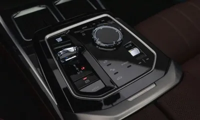 BMW 7-Series 2025, 10100 км, за 113000000 KRW - фото 9
