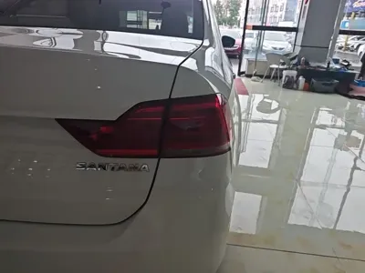 Volkswagen Santana 2022, 26000 км, за 42200 CNY - фото 8
