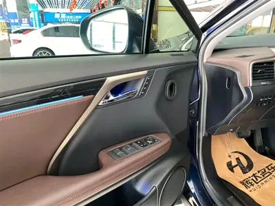Lexus RX 2022, 34000 км, за 248000 CNY - фото 16