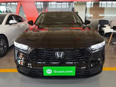 Honda Accord 2023, 70100 км, за 111100 CNY