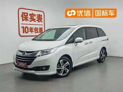 Honda Odyssey 2016, 176700 км, за 61800 CNY - фото 1