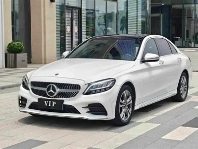 Mercedes-Benz C-Class · 2021 год