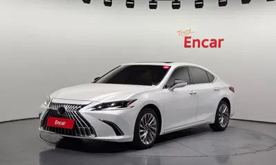 Lexus ES · 2026 год