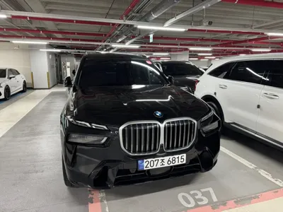 BMW X7 · 2025 год