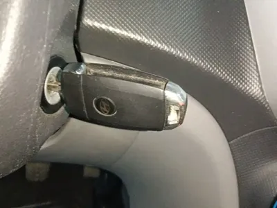 Hyundai Verna 2015, 75500 км, за 14400 CNY - фото 9