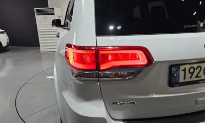 Jeep Cherokee 2021, 96551 км, за 21000000 KRW - фото 23