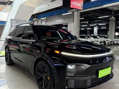 Li Auto Li L7 · 2024 год
