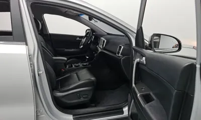 Kia Sportage 2020, 51515 км, за 15500000 KRW - фото 18