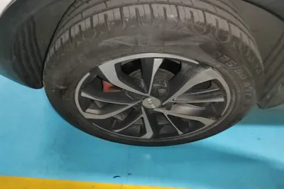 Geely Auto Emgrand GS 2019, 90100 км, за 42827.21 CNY - фото 10