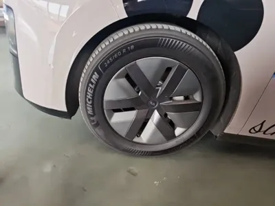 Li Auto Li MEGA 2025, 16299 км, за 431300 CNY - фото 23