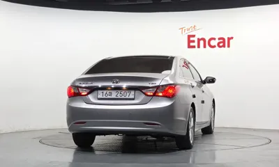 Hyundai Sonata 2011, 150896 км, за 3200000 KRW