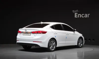 Hyundai Avante 2018, 65030 км, за 12500000 KRW