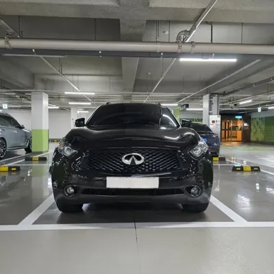 Infiniti QX70 2017, 135821 км, за 25000000 KRW